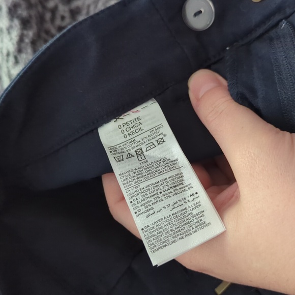 Old Navy Pixie High Waisted Pixie Skinny Ankle Pants | Size 0 Petite - Picture 8 of 11